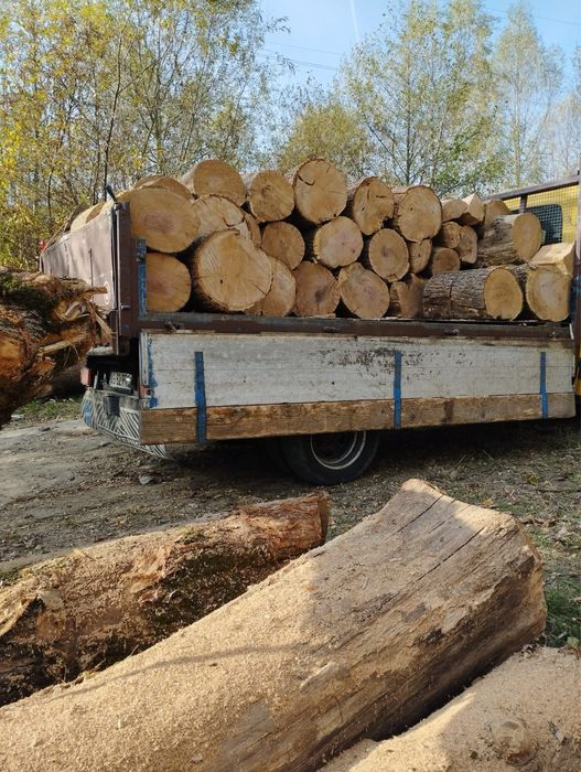 Vănd lemne de foc