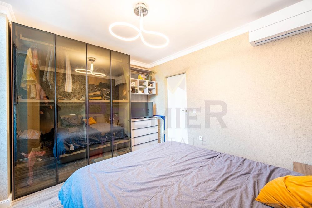 Продава се Тристаен апартамент в Варна, Чайка - 117 кв.м за 4231 €/кв.м - Снимка #7