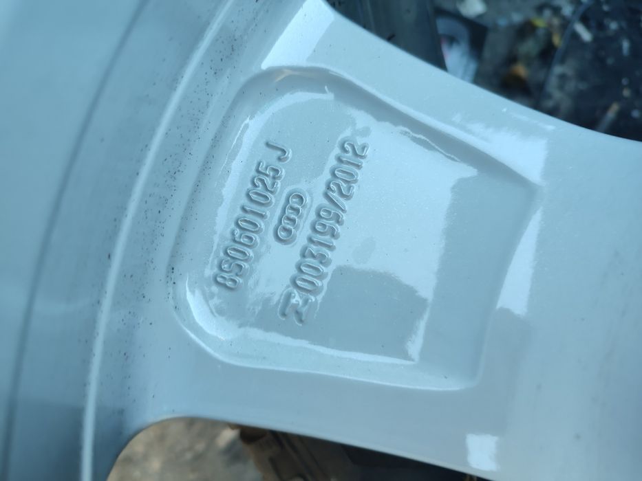17" оригинални алуминиеви джанти за AudiA3/Skoda Octavia/Vw...