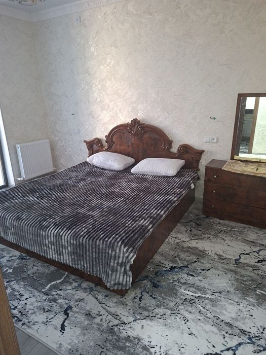 7-микро районда жойлашган 2 хонали квартира ижарага берилади