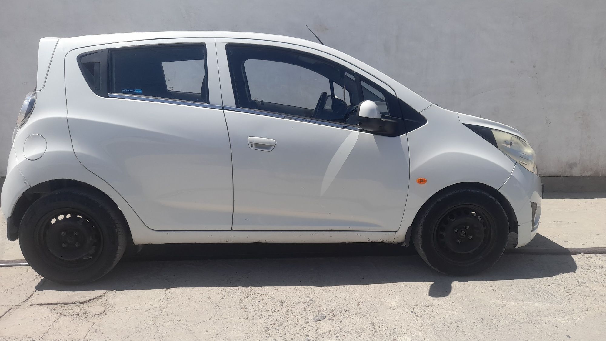 Spark 2010 1 motorli benzin