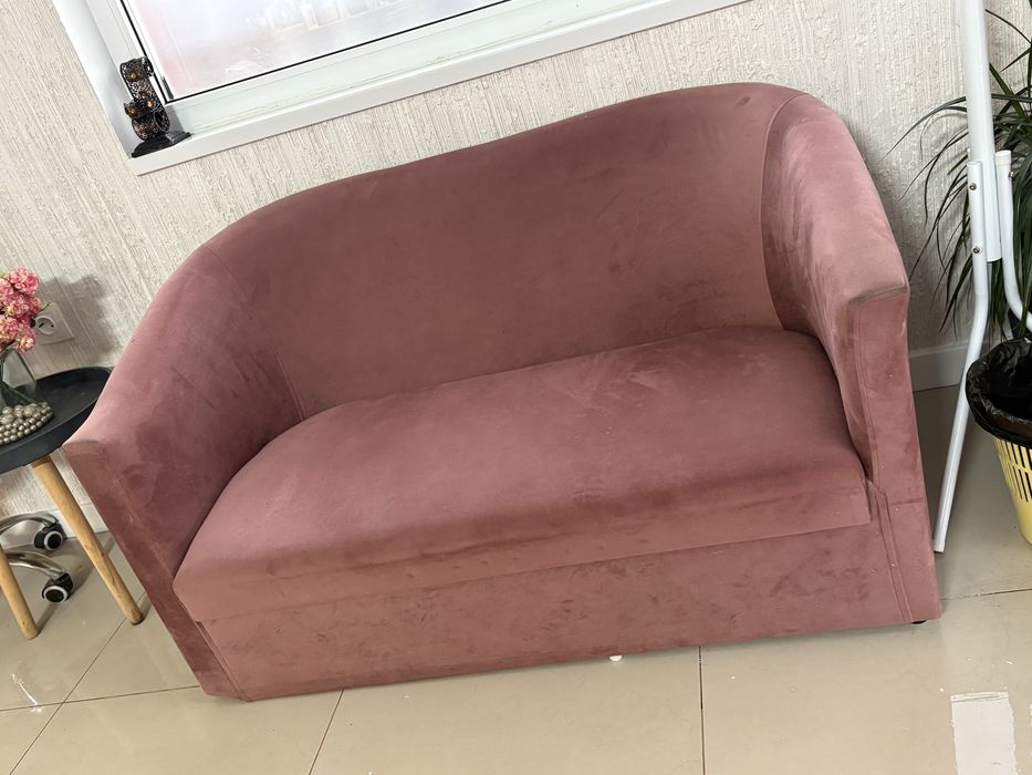 Vand canapea 2 persoane