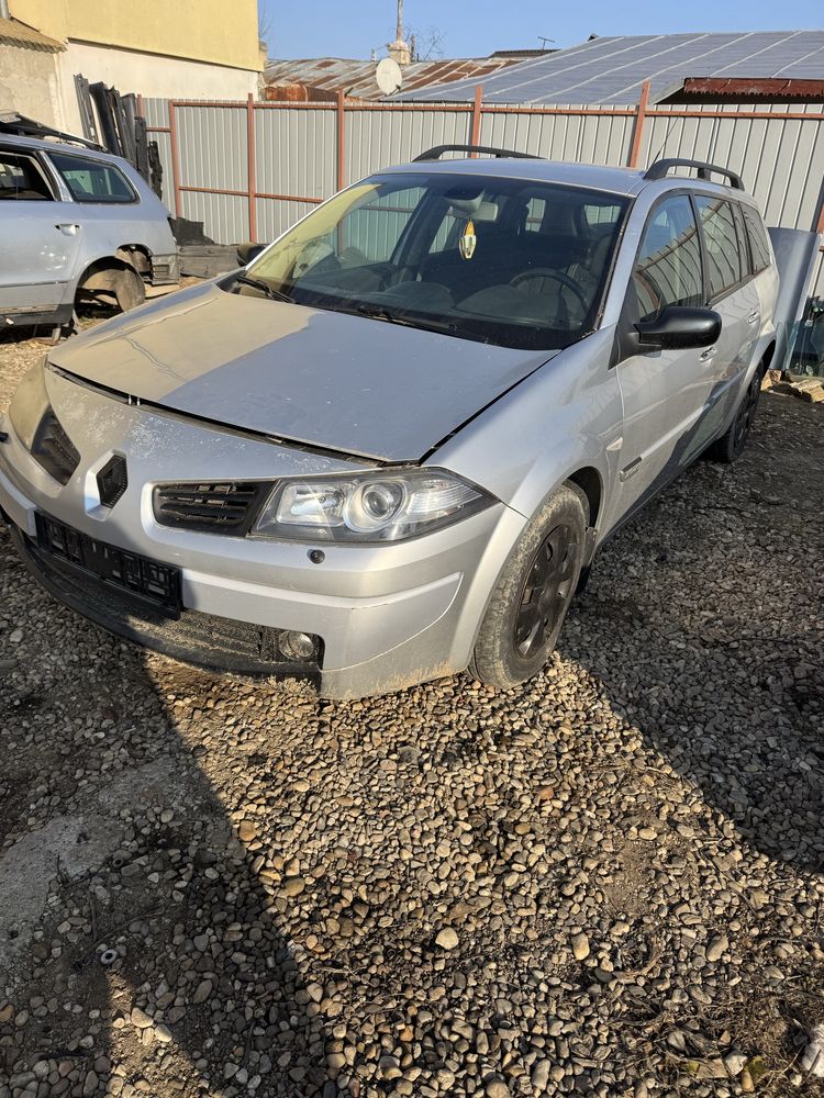 Dezmembrari dezmembrez renault megane 2 1.5 Dci 106 cai motor K9KP732