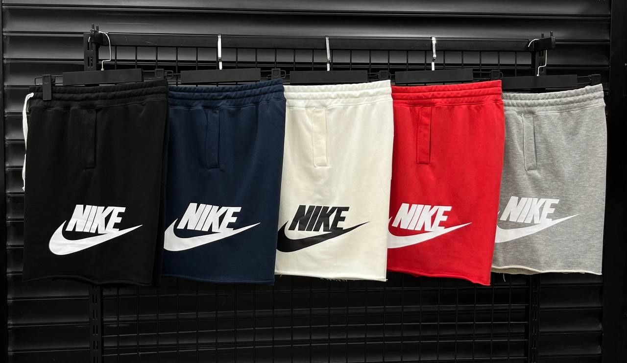Ново зареждане!Къси панталони Nike,Nike Tech Fleece
