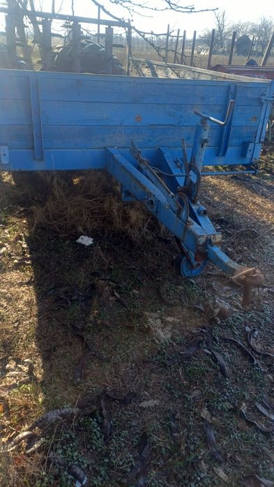 Remorca imprastiat gunoi de grajd,moara cereale cardan tractor