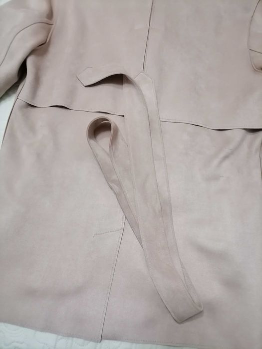 Jachetă piele întoarsă Zara