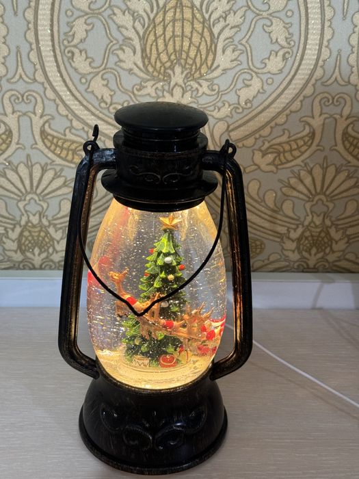 Новогодний музыкальный фонарь,фонарик-светильник,шкатулка,снегом 24см