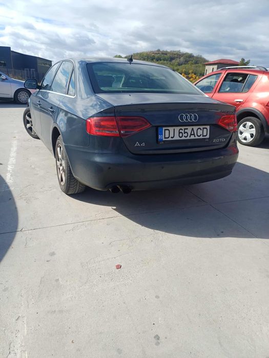 Vand audi a4 b8