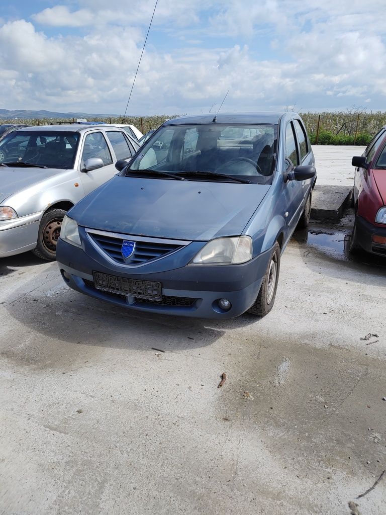 Dezmembrez Dacia Logan 1.5 motorina