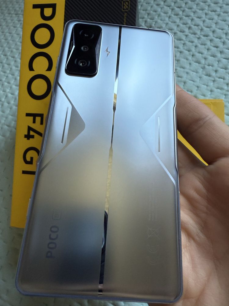 Продам Poco F4 GT