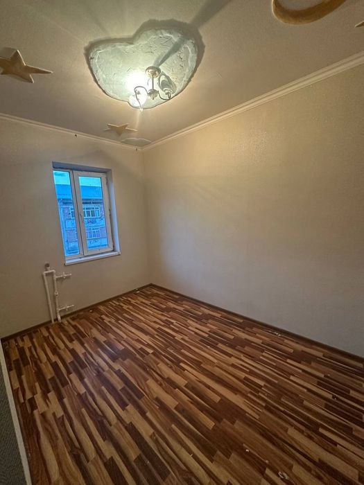 Срочно продаётся 3х ком квартира в Газалкенте нахаловка 4 этаж