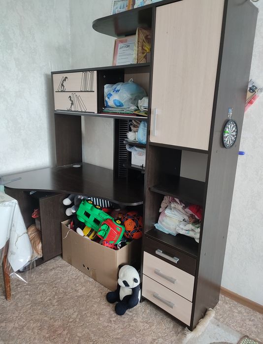 Продается шкаф в отличном состоянии