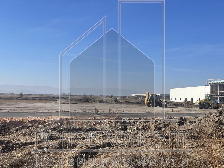 Парцел в Пловдив, област-с.Радиново площ 15868 цена 555380