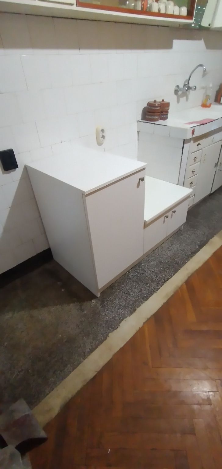 Колплект шкафове за печка и микровълнова