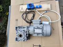 Motor cu reductor