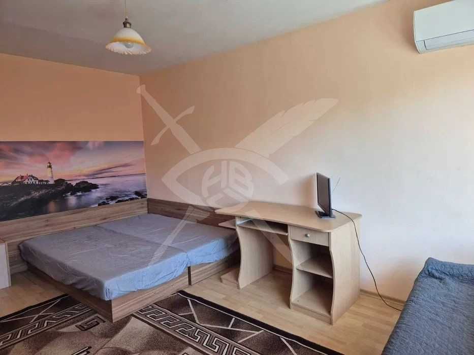 Дава се под наем Двустаен апартамент в Варна, Левски - 44 кв.м за 290 € - Снимка #3