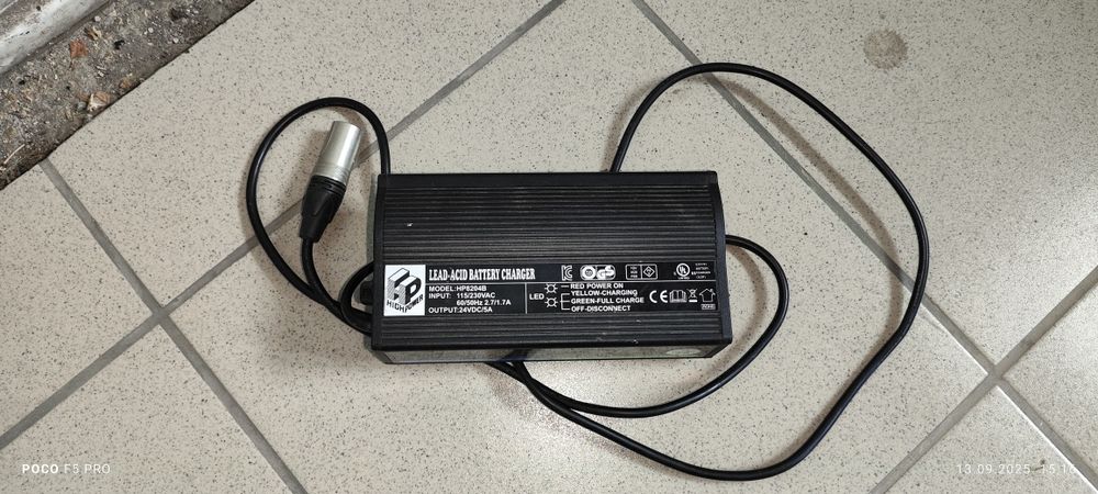 Зарядно за инвалидна количка 24V/5A,за скутер, колело
