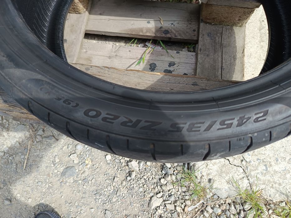 245 35 ZR 20 PIRELLI Дот 0817