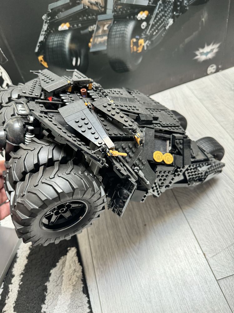 Lego DC Batmobil Tumbler - 76240