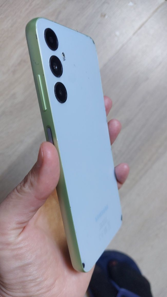 Samsung A05s 64Gb.