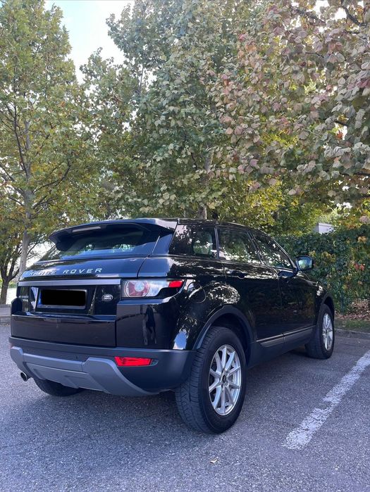 Land Rover Range Rover Evoque Masina in perfecta stare de functionare, intretinuta la zi.