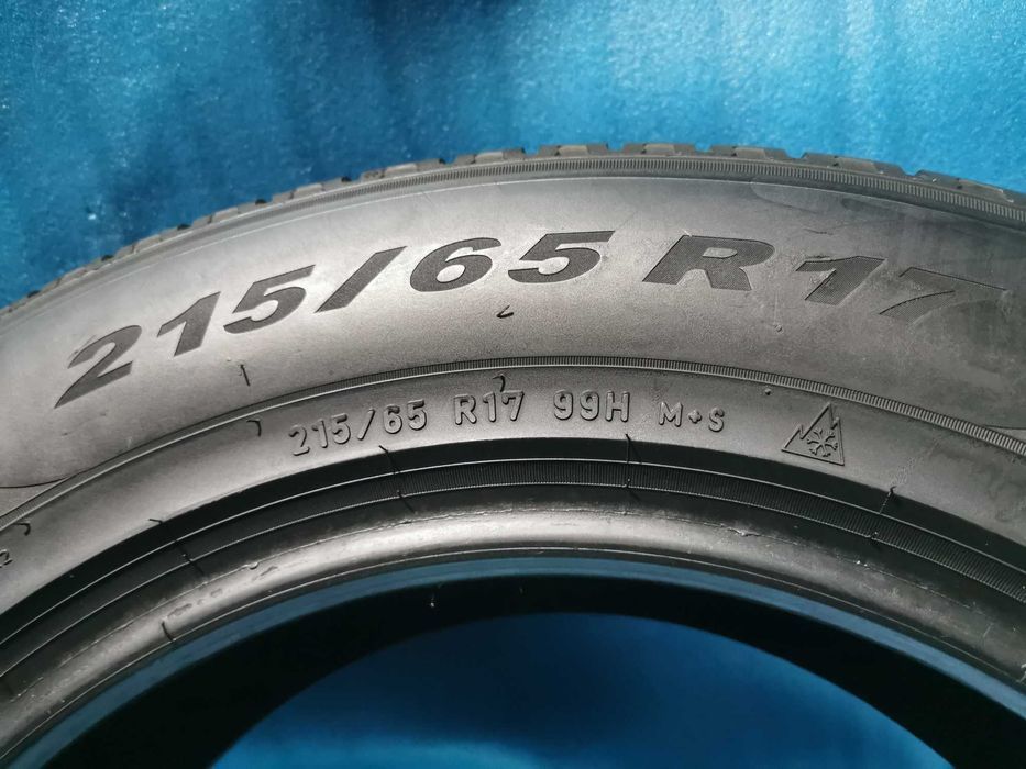 215 65 17 pirelli m+s 4 buc