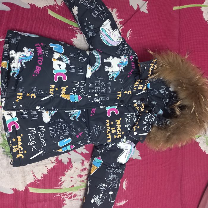 Продам комбинезон на девочку на возраст 2.25 года