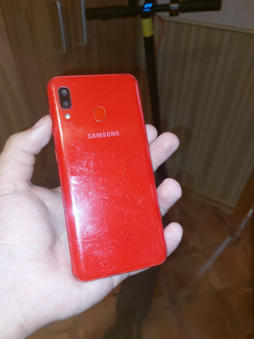 Продам Galaxy A20