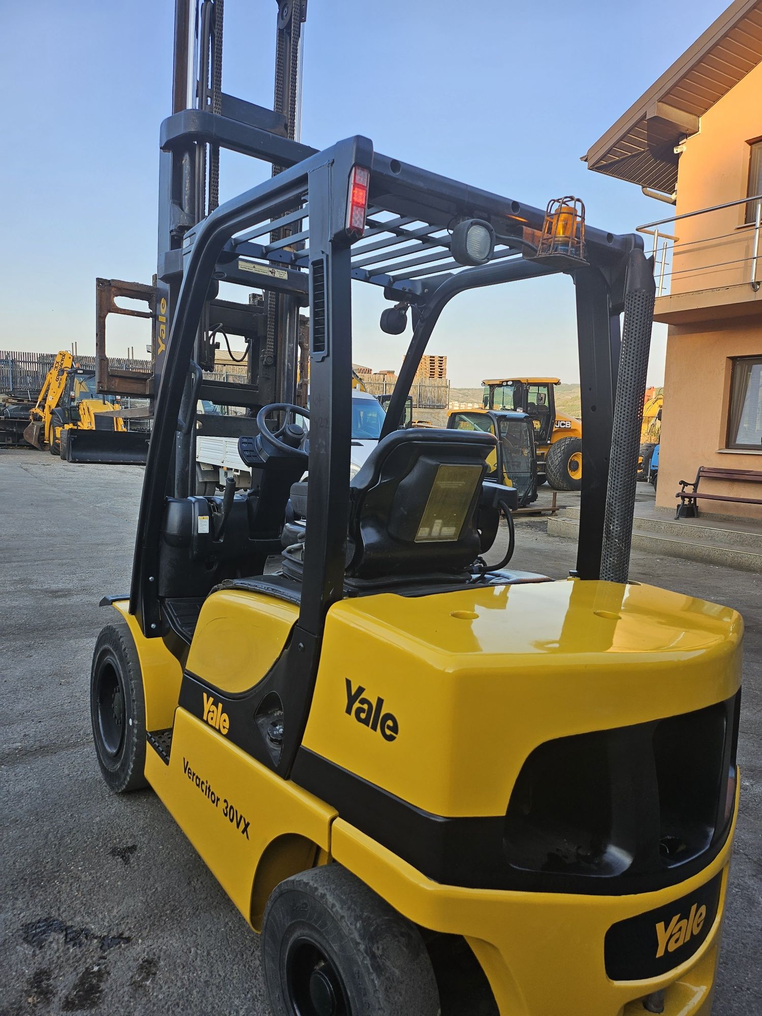 Motostivuitor Yale 30 Veracitor