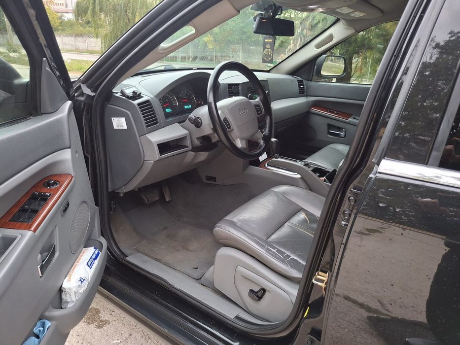 Jeep Grand Cherokke- Limited- 3.0L CRD- 220 Cp
