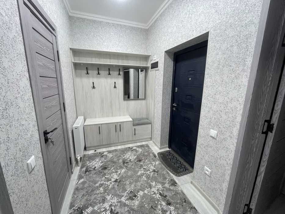 Сдам квартиру для иностранцев 3х - ком. На Алмазар Сити! 124*