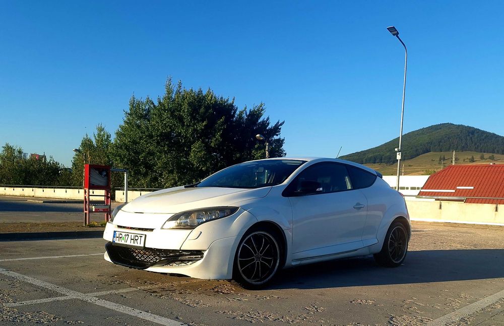 Renault Megane III Coupe