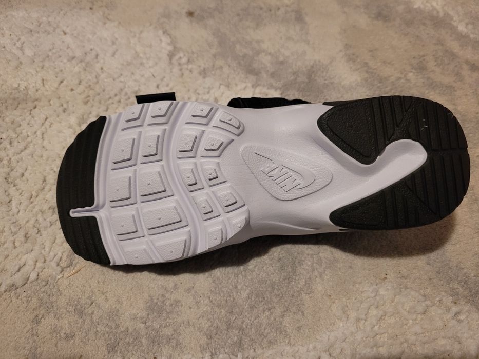 Sandale Nike cu barete