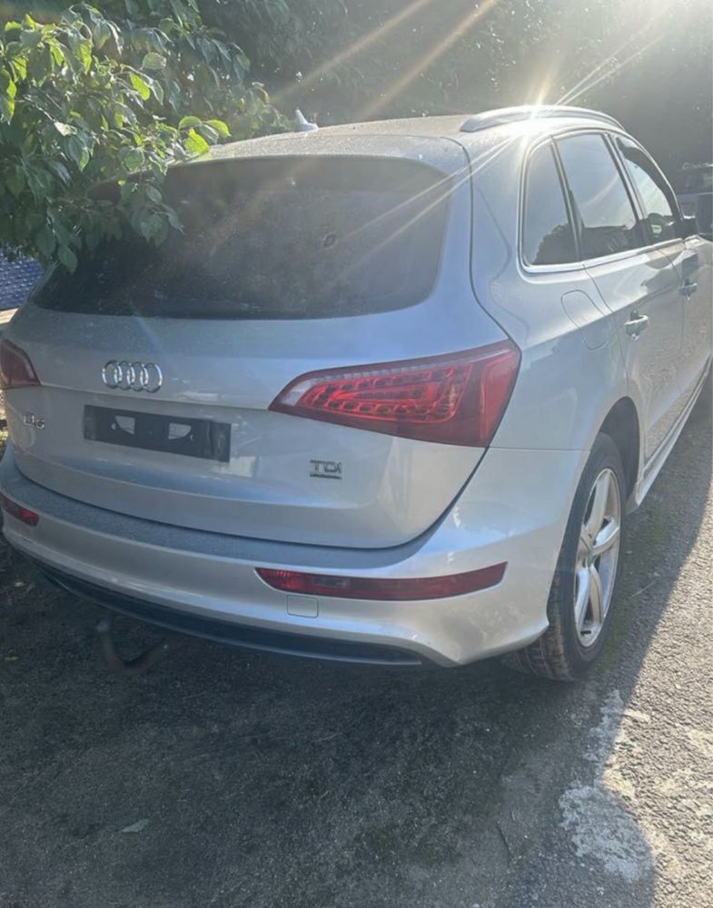 Carlig complet cu instalatie audi Q5 8R