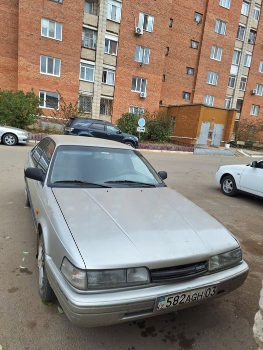 Продам машину мазда 626
