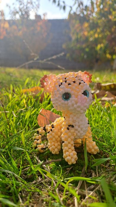 Игрушки-брелки из бисерана заказ