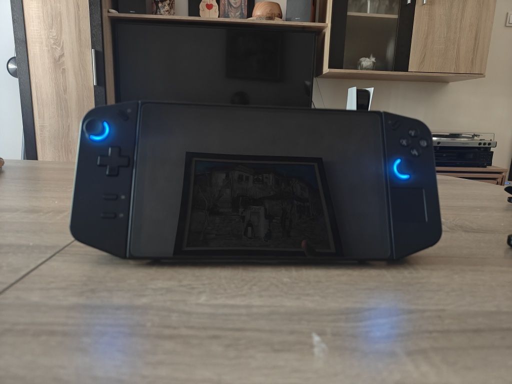 Конзола Lenovo legion go