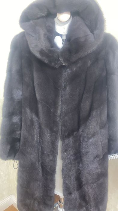 Срочно продам Норковую шубу