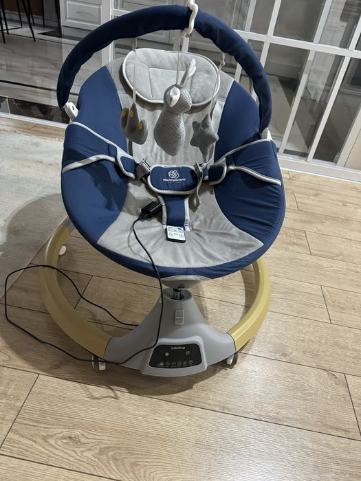 Качалка с музыкой