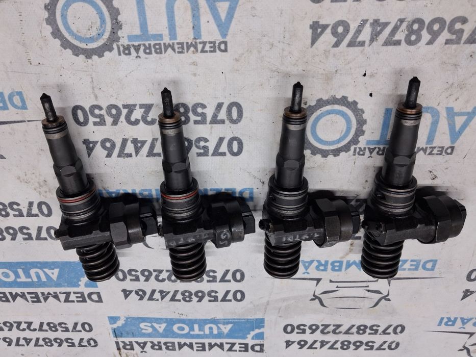 Injectoare 1.9 tdi vw Golf 5
