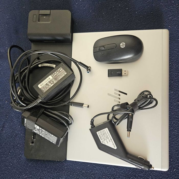 Laptop HP 830 Elitebook + Docking Station Ultraslim + Alimentator auto