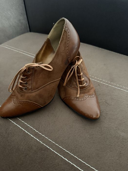 Pantofi vintage din piele naturală – Charles Labelle