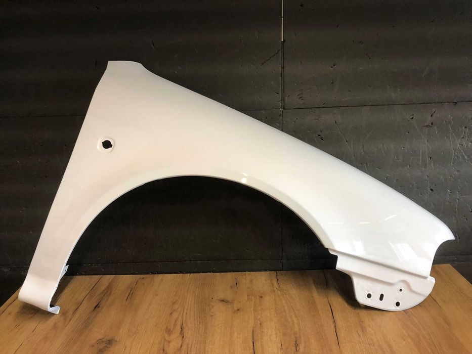 Aripa Fata Dreapta Skoda Octavia 1/I An 1999-2007 (LB9A (Alb))