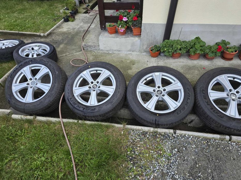 Jante aliaj KIA 5x114.3 + cauciucuri vara aproape noi 2024 235/60r18