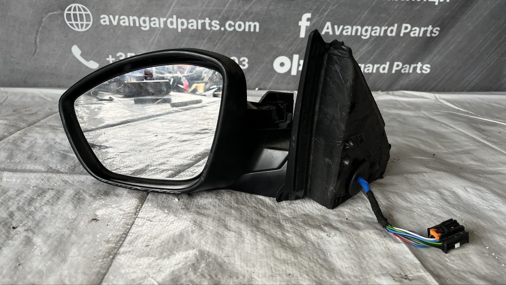 Ляво огледало без заден капак Peugeot 208/Opel Corsa F