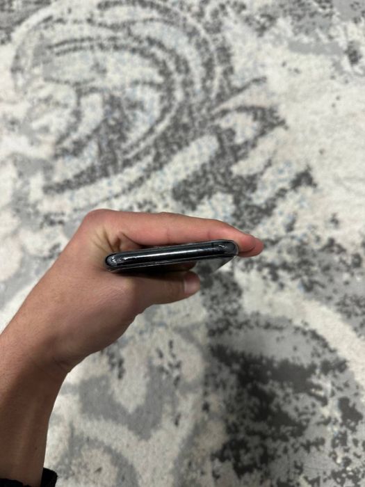 iphone 11 pro sotiladi