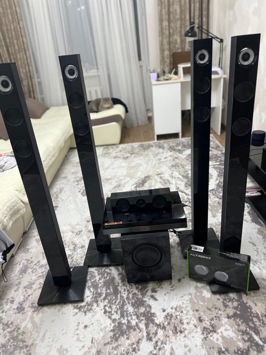 Домашний кинотеатр, караоке