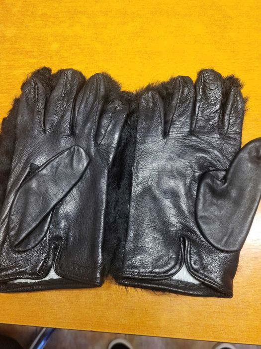 Manusi de piele cu fsta de blana de iepure