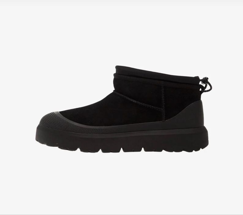 UGG Ultra Mini Weather Hybrid