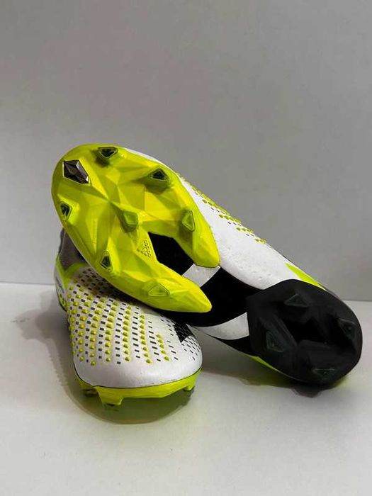 Adidas Predator Accuracy+ 45 1/3